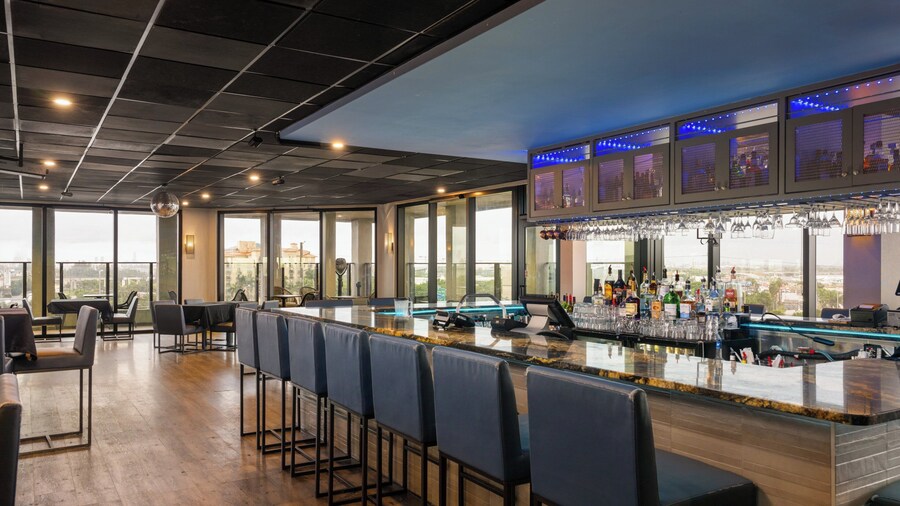 Holiday Inn Miami - International Airport by IHG
