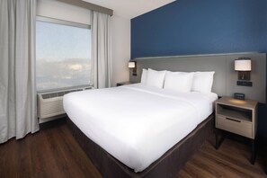 Suite, 1 King-Bett und Schlafsofa, barrierefrei, Nichtraucher