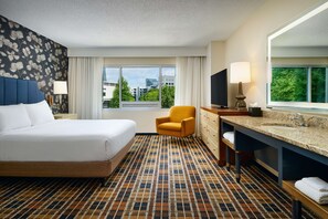 1 bedroom, hypo-allergenic bedding, in-room safe, desk - Embassy Suites by Hilton Atlanta Buckhead (Atlanta)