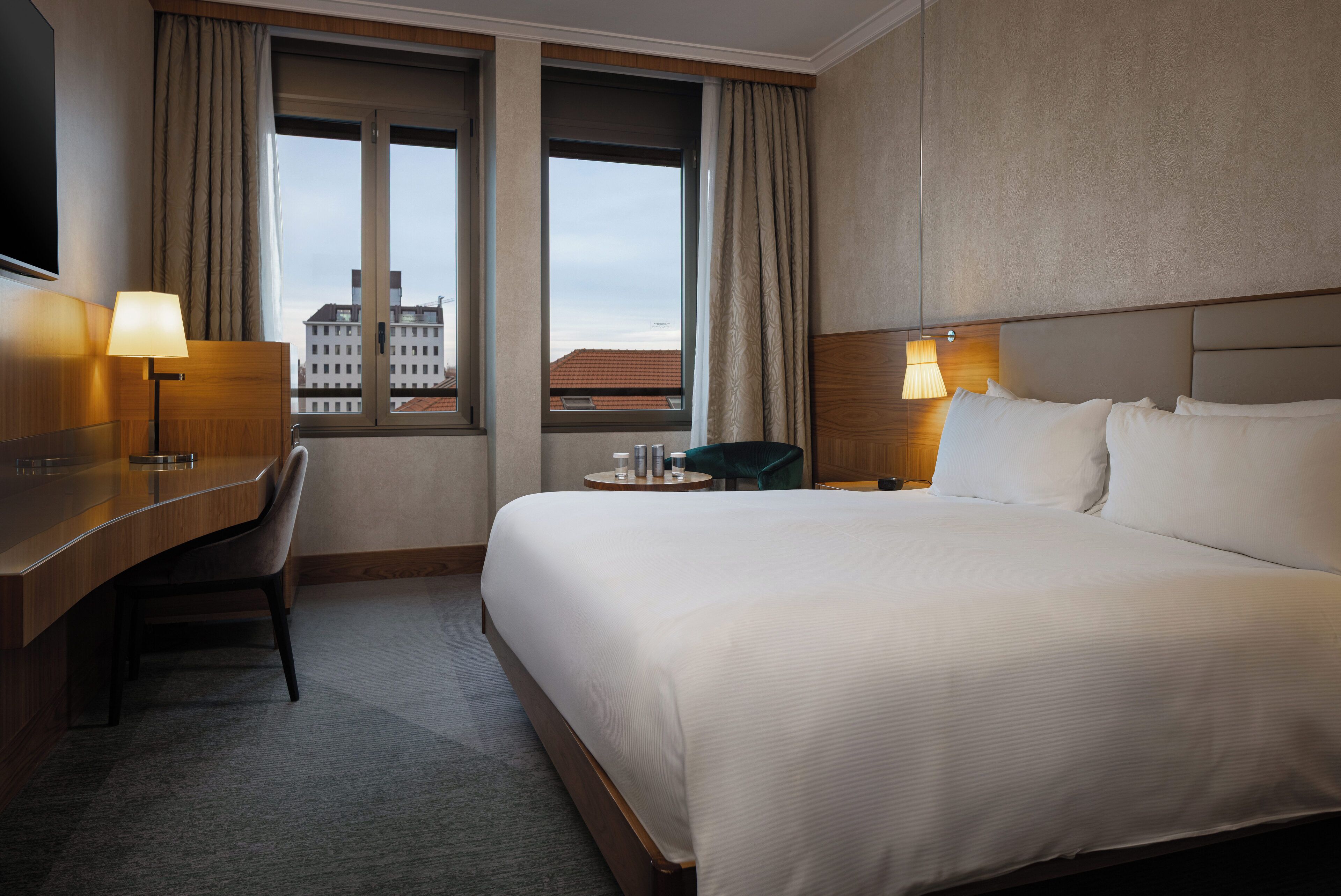 Ropa de cama hipoalergénica, cubrecamas y minibar 