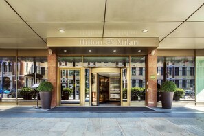 Exterior - Hilton Milan (Milan)