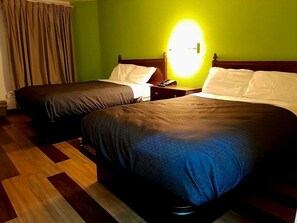 Free WiFi, bed sheets - Budgetel Inn & Suites (Augusta)