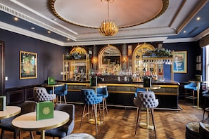 Serves lunch and dinner - The Clermont London, Charing Cross (London)