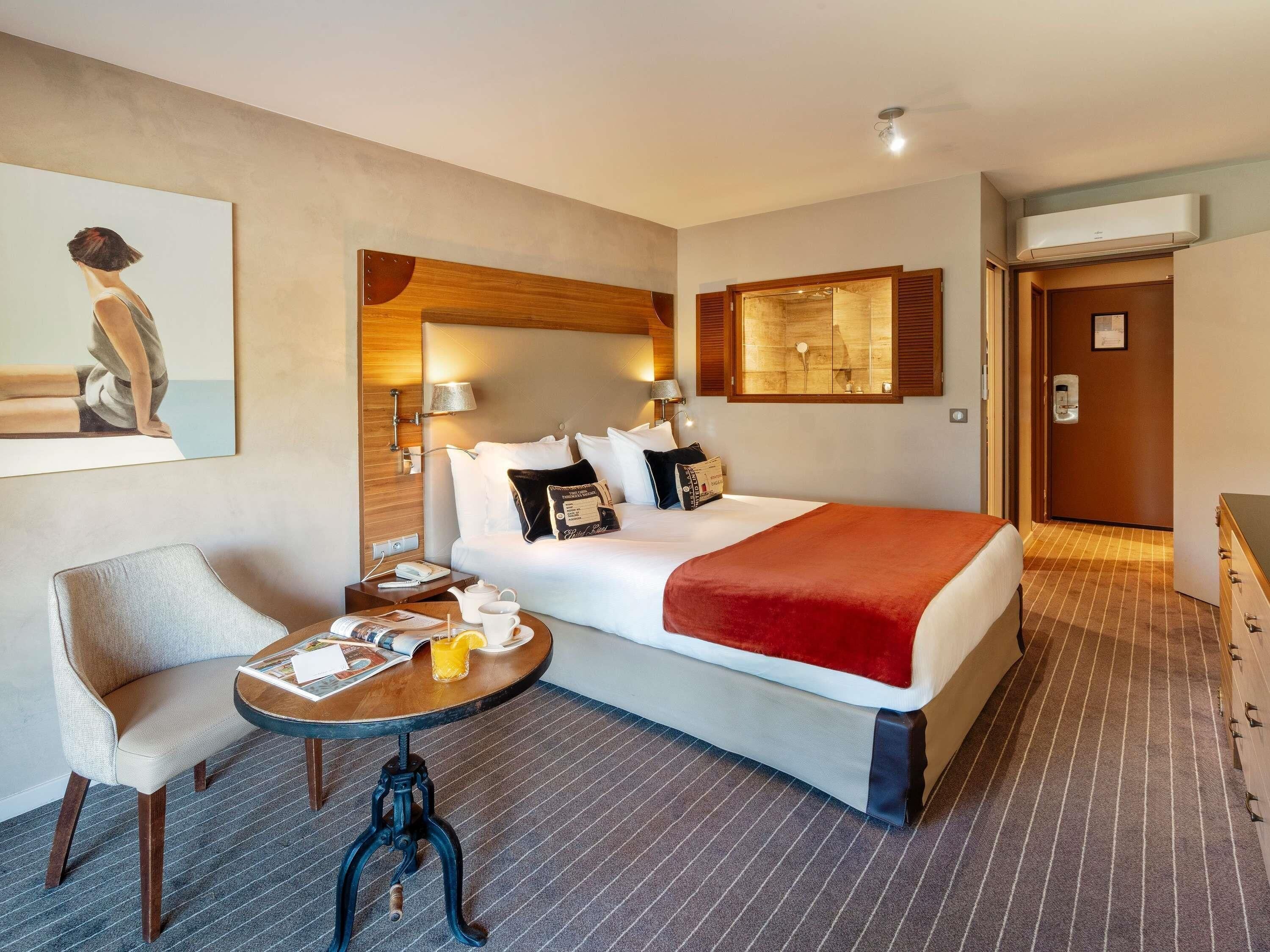 Literie de qualité supérieure, minibar, coffres-forts dans les chambres