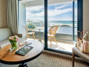 Premium bedding, minibar, in-room safe, desk