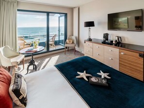Superior Room, 2 Single Beds, Balcony, Sea View