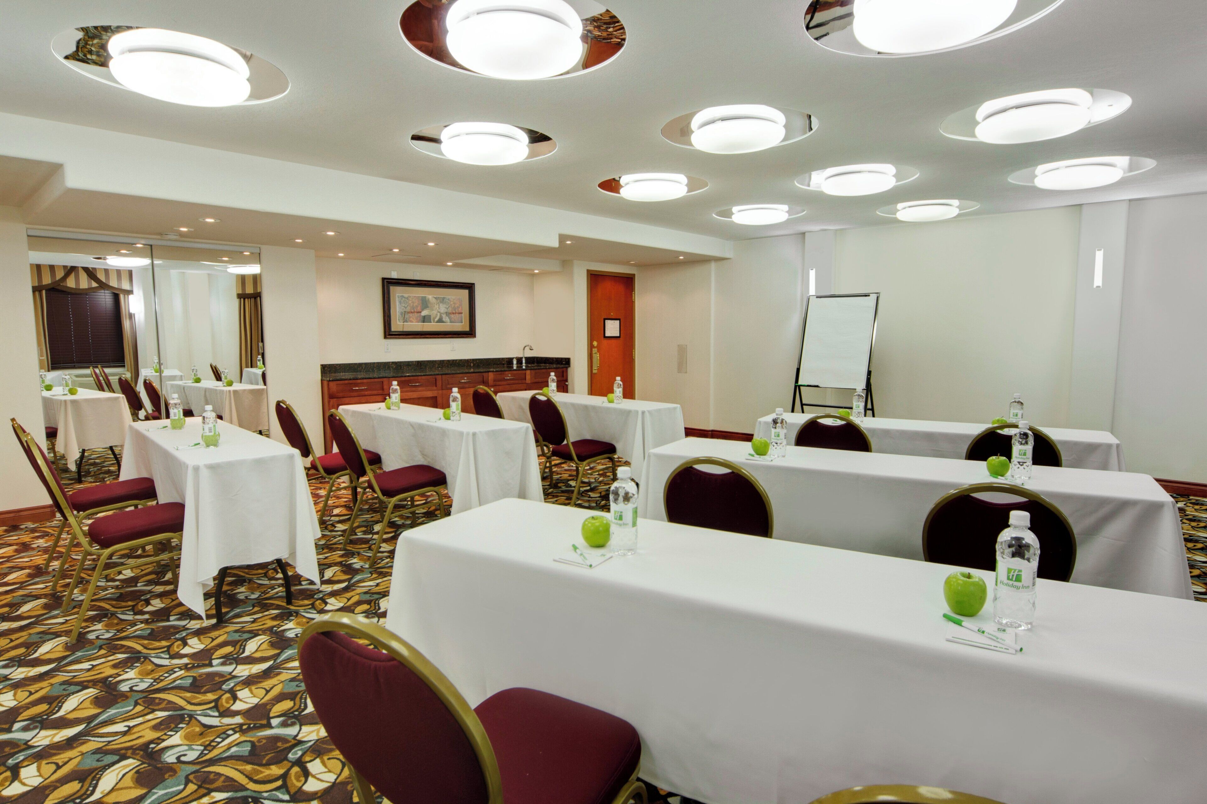 Foto - Holiday Inn Calgary-Airport by IHG