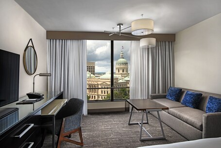 Hyatt Regency Indianapolis - Image 10