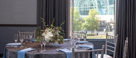 Banquet hall
