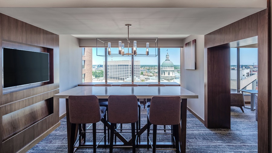 Hyatt Regency Indianapolis