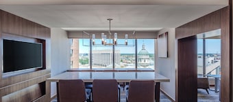 Hyatt Regency Indianapolis