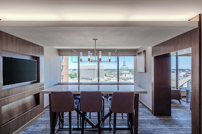 Hyatt Regency Indianapolis