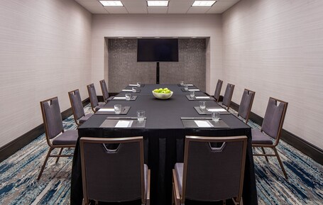 Hyatt Regency Indianapolis - Image 28