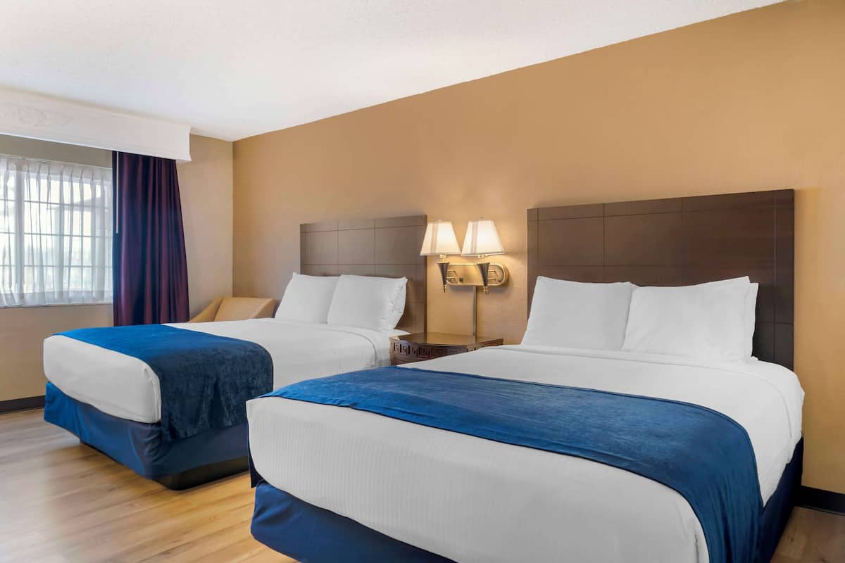 In-room safe, desk, laptop workspace, blackout drapes