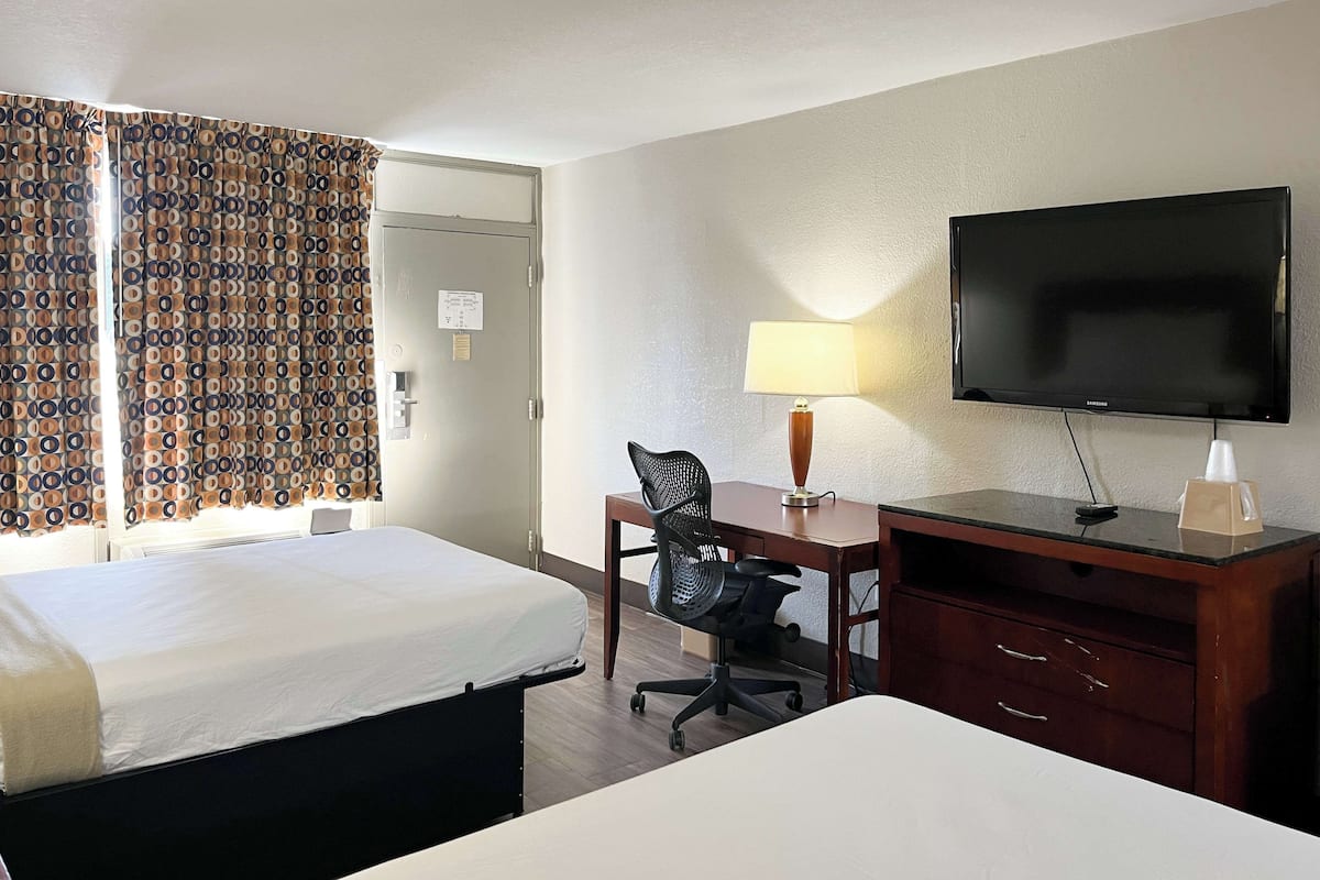 Desk, free WiFi, bed sheets