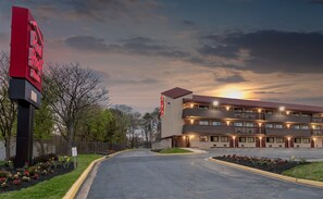 Exterior - Red Roof Inn Washington DC - Lanham (Lanham)