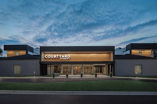 Courtyard by Marriott Greensboro