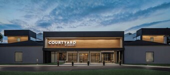 Courtyard by Marriott Greensboro