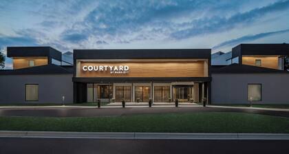 Courtyard by Marriott Greensboro