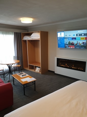 Suite, 1 King-Bett, Nichtraucher, Kochnische | Wohnbereich | Smart-TV, Netflix, Streaming-Dienste. Apollo Bay Motel and Apartments