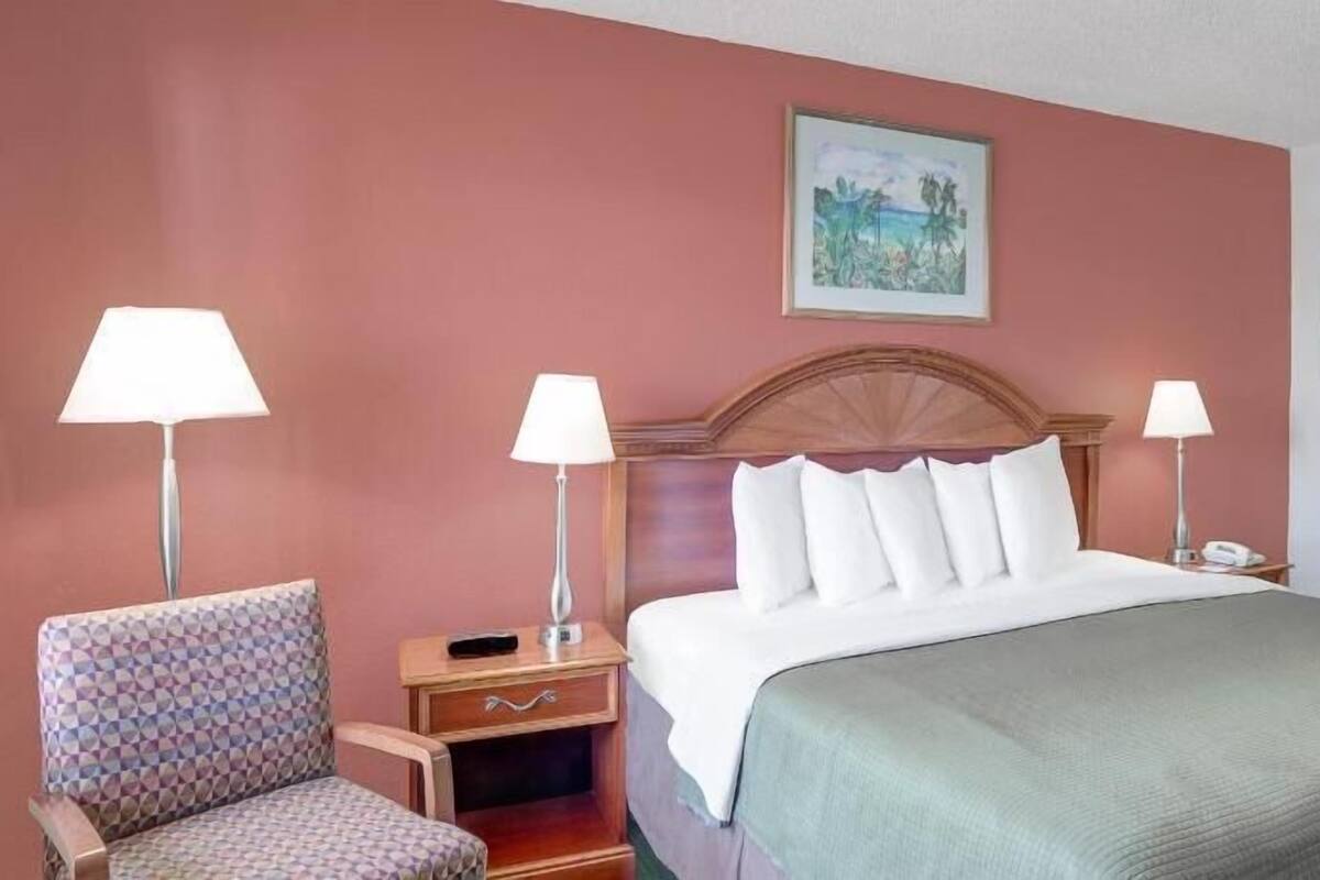 In-room safe, desk, iron/ironing board, rollaway beds
