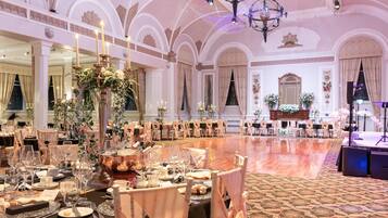 Innenbereich für Hochzeiten