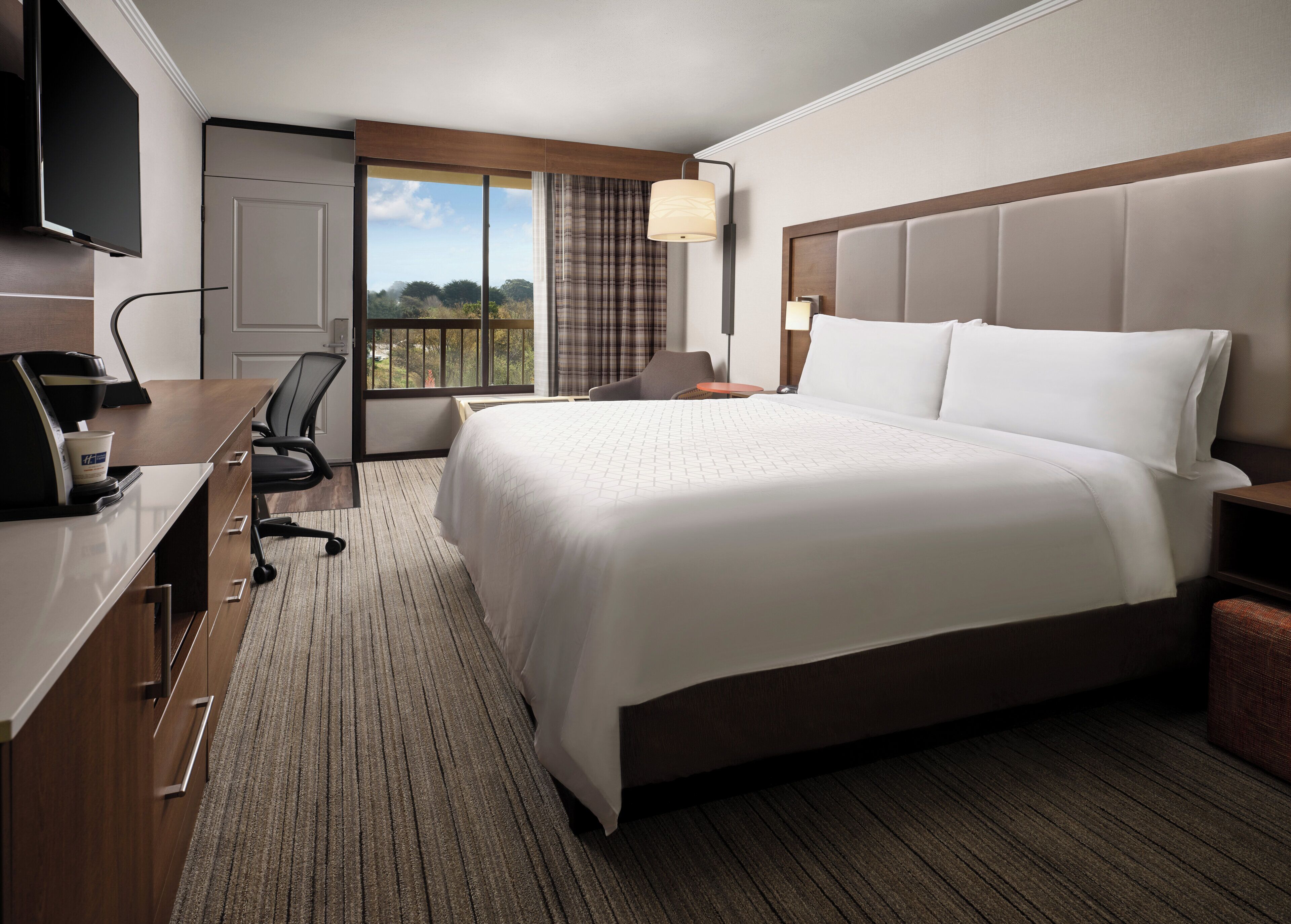 In-room safe, desk, iron/ironing board, free cots/infant beds