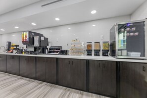 Free daily continental breakfast