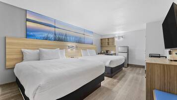 Literie de qualité, couette en duvet, lit avec matelas à plateau-coussin