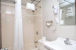 Room, 2 Double Beds, Smoking | Bathroom | Free toiletries, hair dryer, towels, soap - Days Inn by Wyndham Pittsburgh (Pittsburgh)