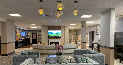 Albany Airport Inn