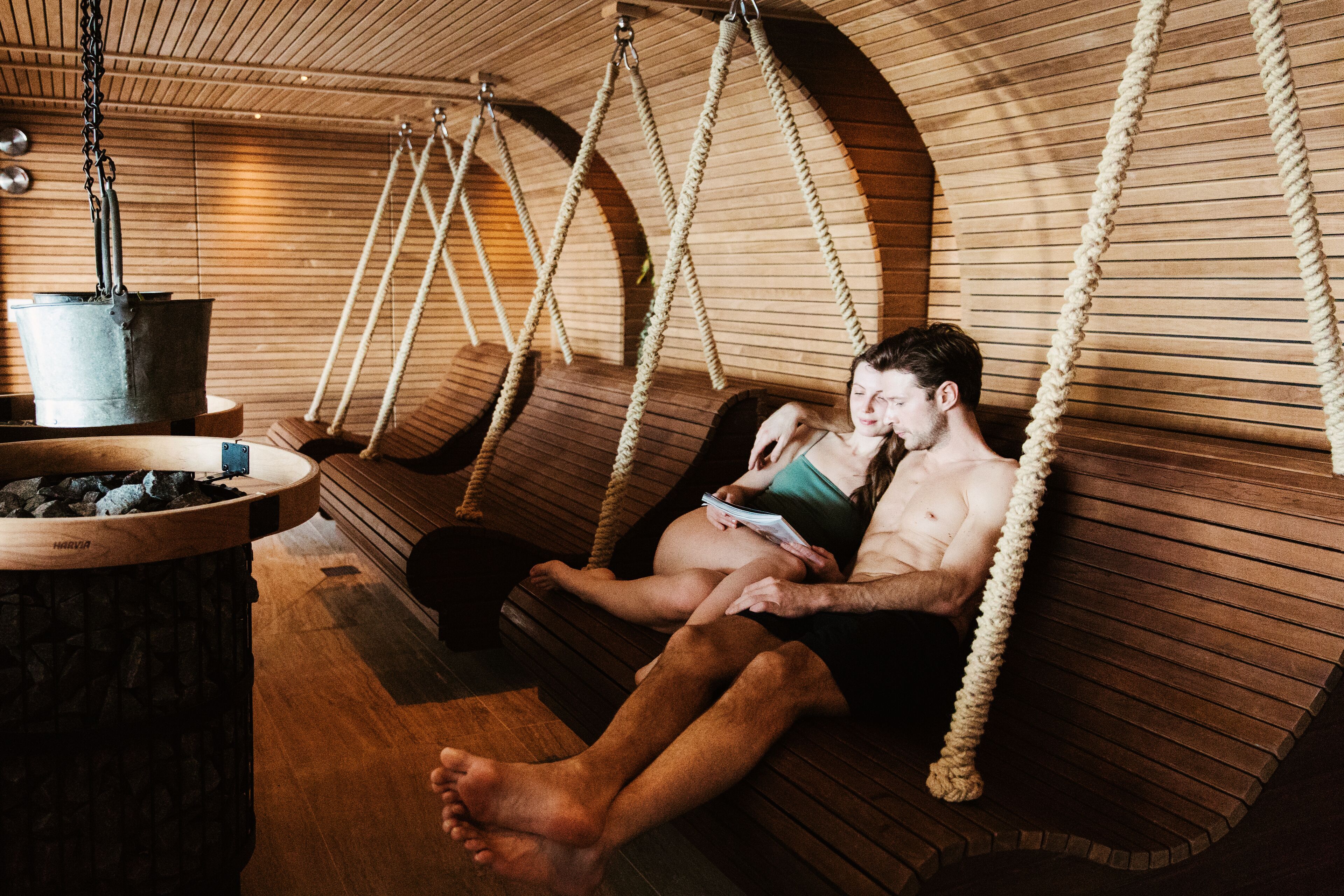 couples treatment room(s), sauna, hot tub, steam room, body treatments