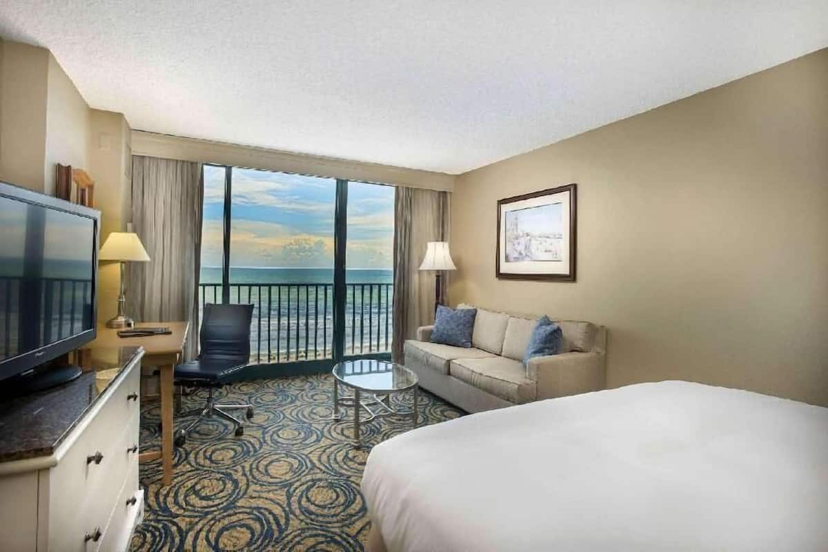 Premium bedding, pillowtop beds, in-room safe, desk