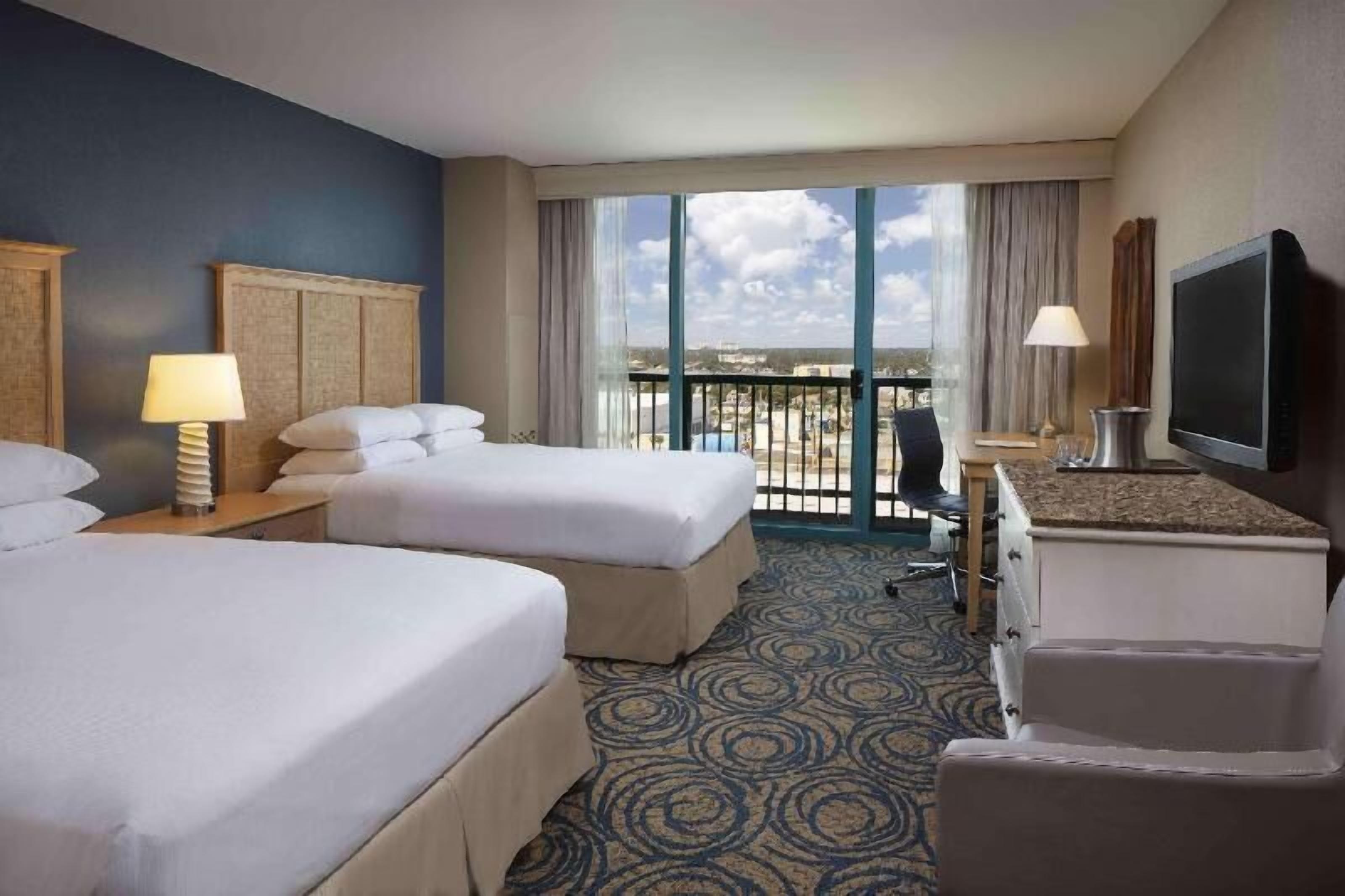 Ropa de cama de alta calidad y colchones con acolchado adicional