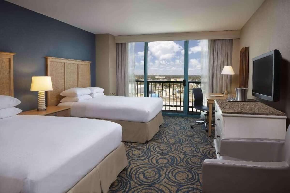 Premium bedding, pillowtop beds, in-room safe, desk