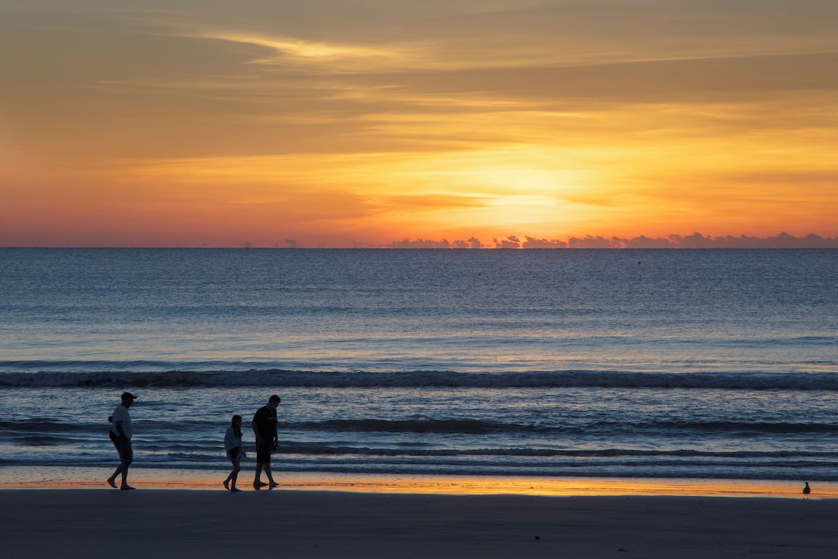 Hochwertige Bettwaren, Pillowtop-Betten, Zimmersafe, Schreibtisch