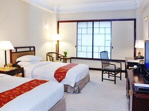 Superior Room, City View | Premium bedding, down duvets, minibar, in-room safe