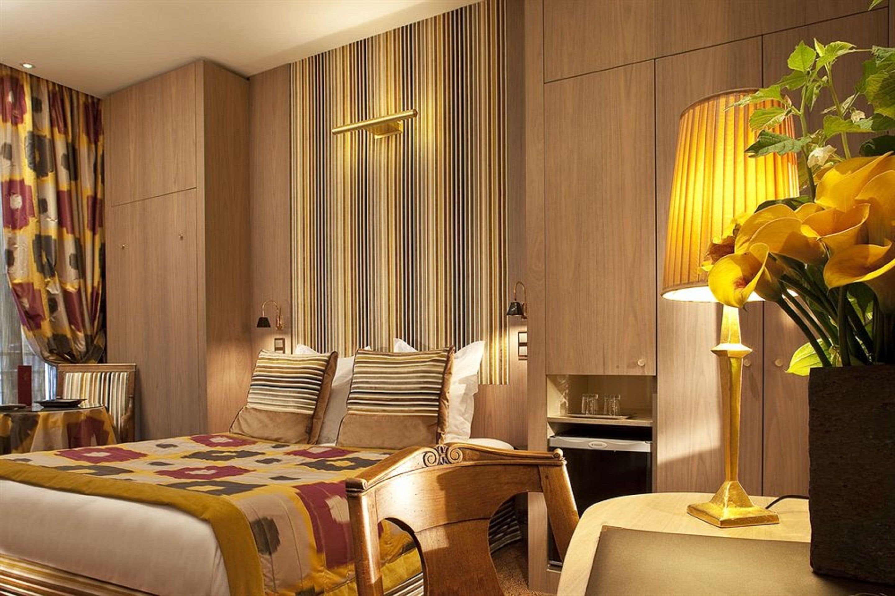 xxx classic room garden view xxx | free minibar items, in-room safe, desk, blackout curtains