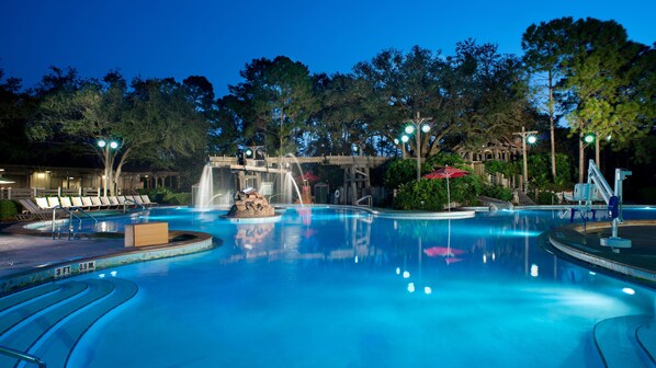 5 outdoor pools