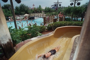 5 outdoor pools