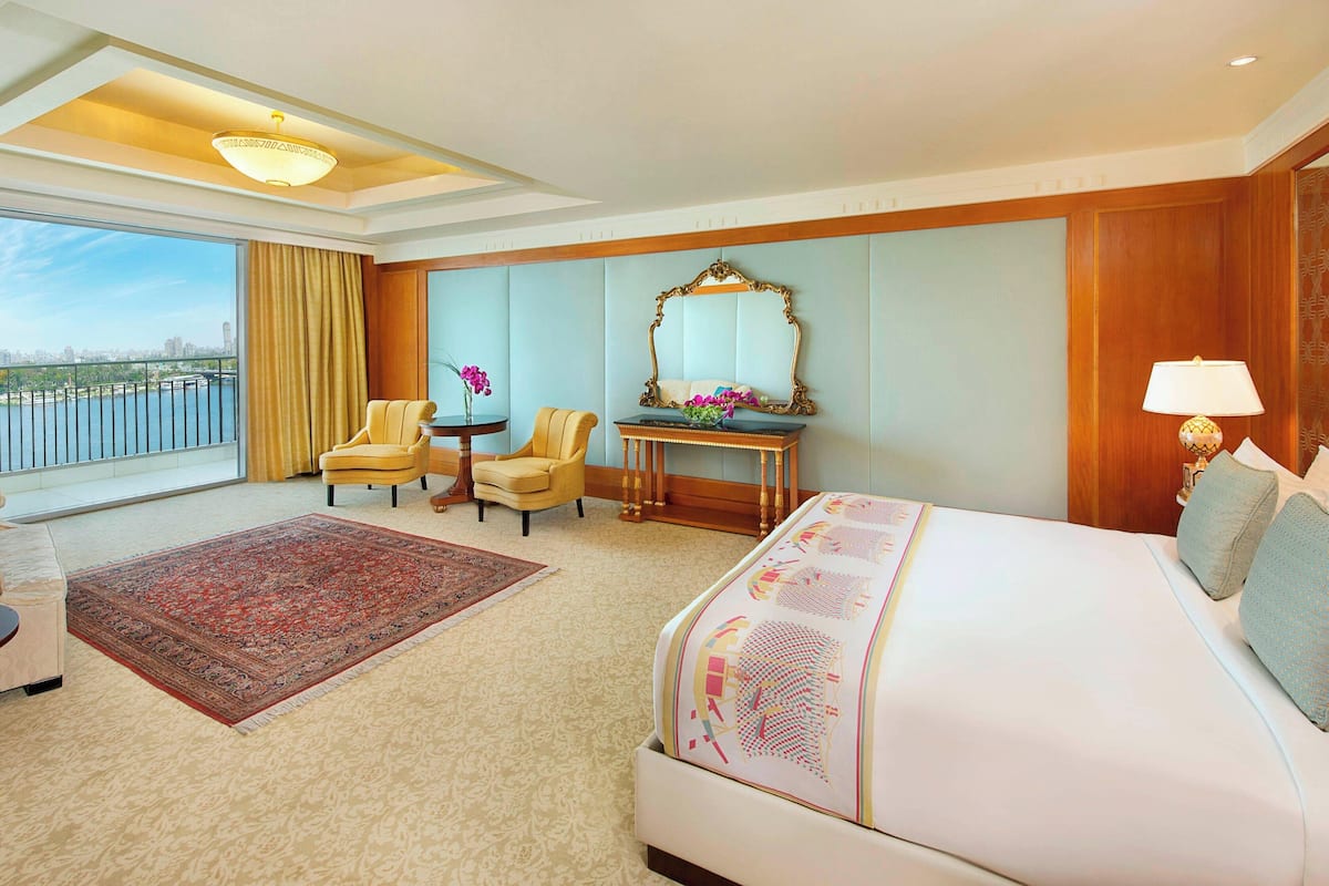Suite royale, 1 chambre (Club Lounge Access) | 1 chambre, draps en coton égyptien, literie de qualité, minibar