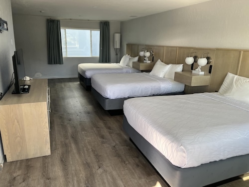 Brookings Inn Resort