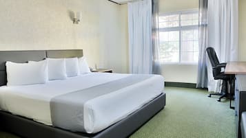 尊榮客房 | 高級寢具、舒適加層、書桌、遮光布/窗簾