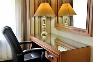 Premium bedding, pillowtop beds, desk, blackout drapes