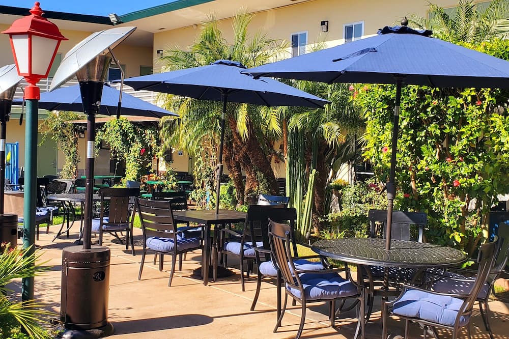 Quality Inn & Suites Anaheim At The Park