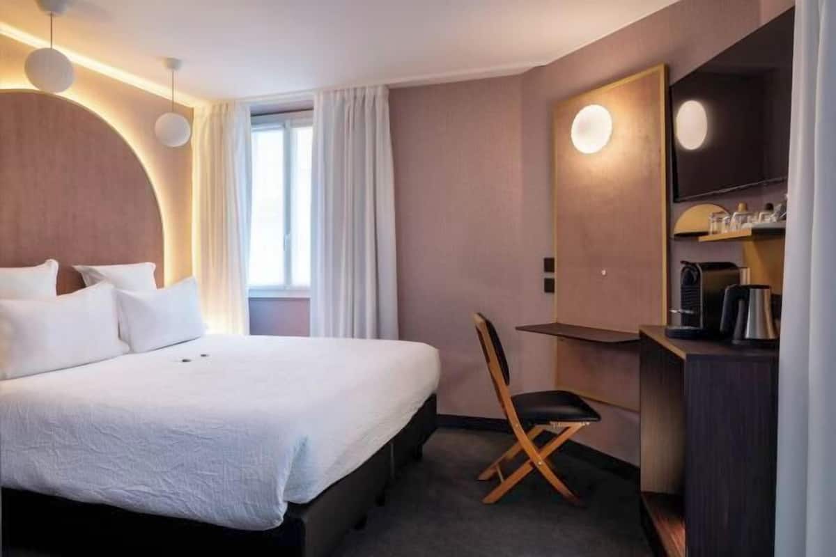 Coffres-forts dans les chambres, chambres insonorisées, Wi-Fi gratuit