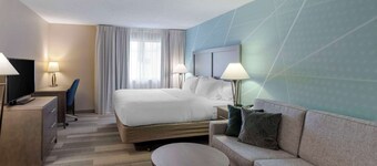 Comfort Inn & Suites Boulder