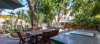 Elkira Court Motel