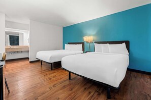 Room, 2 Queen Beds, Non Smoking | Desk, free WiFi, bed sheets - Americas Best Value Inn Hamilton (Hamilton)