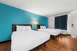 Room, 2 Queen Beds, Non Smoking